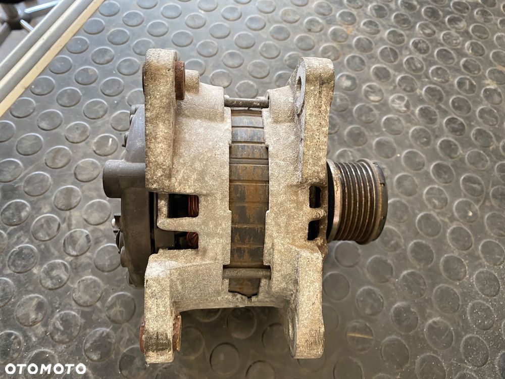 DACIA DOKKER LODGY 1.6 8V   ALTERNATOR 231004527R Bosch Renault clio IV twingo megane - 4