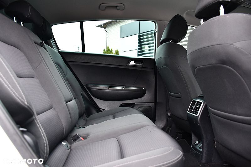 Kia Sportage 1.6 GDI 2WD SPIRIT - 22