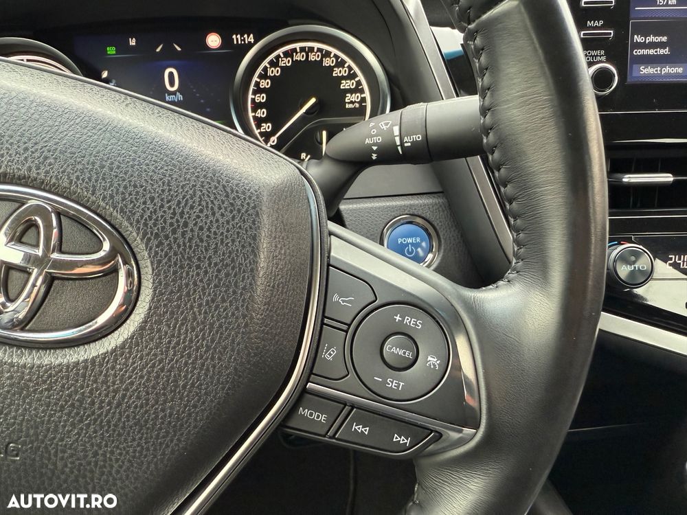 Toyota Camry Business Edition - 25