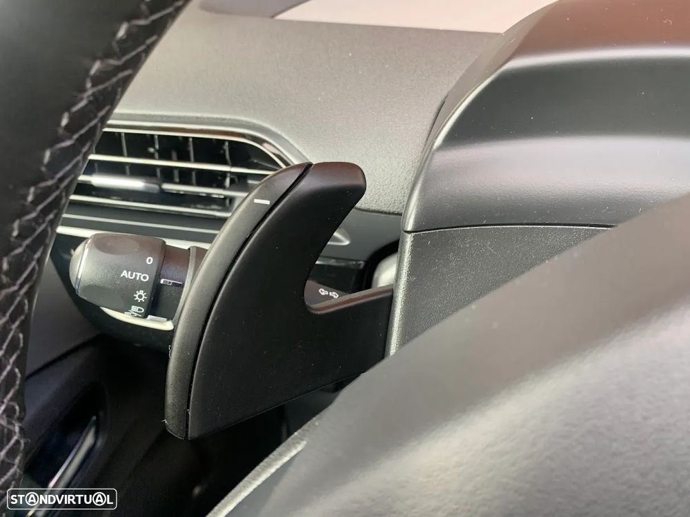 Citroën C4 Spacetourer PureTech 130 Stop&Start EAT8 SHINE - 11