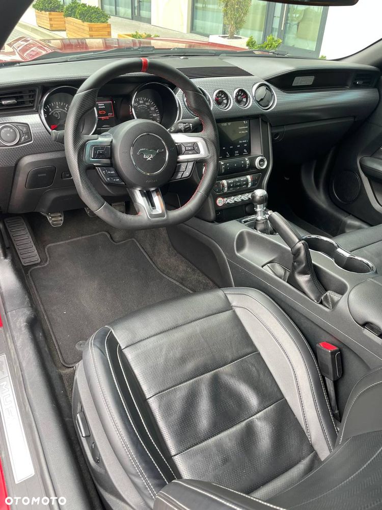 Ford Mustang 5.0 V8 GT - 9