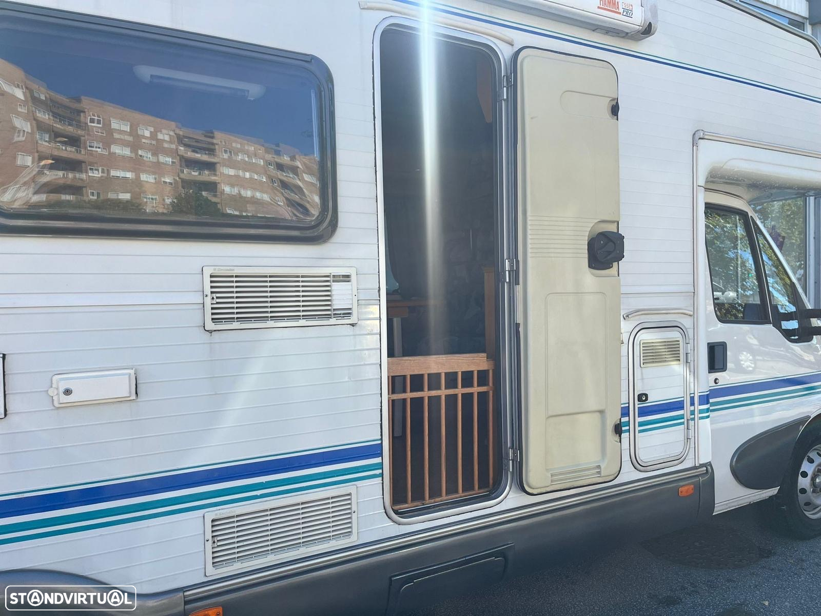 Fiat Ducato 2.8idTD 5 LUGARES - 12