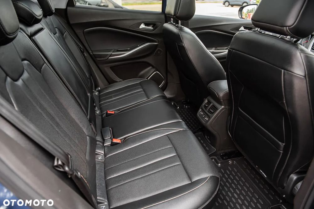 Opel Grandland X - 35