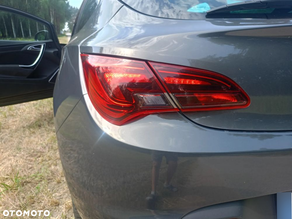 Opel Astra IV GTC 1.4 T Sport - 19