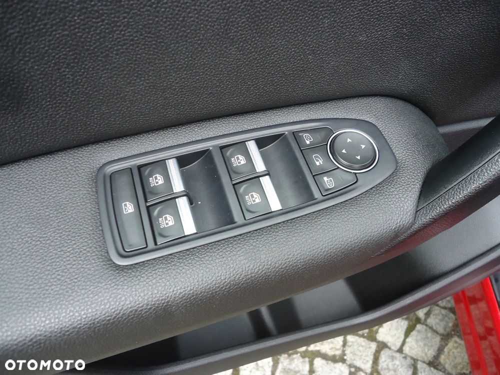 Renault Captur 1.0 TCe Intens - 20