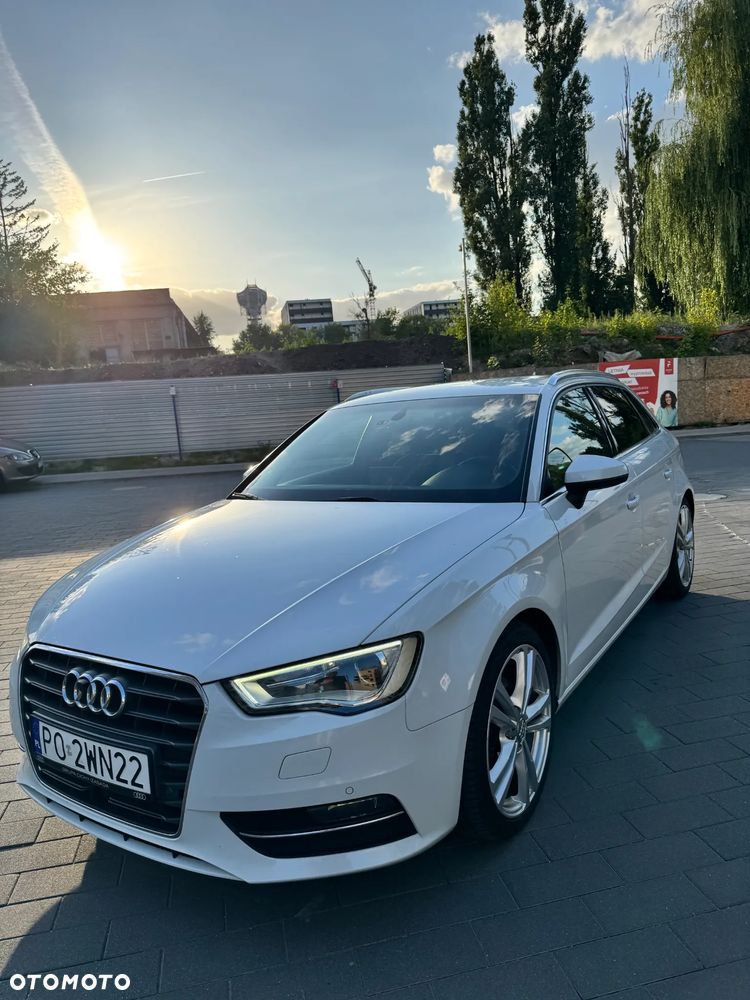 Audi A3 Sportback - 1