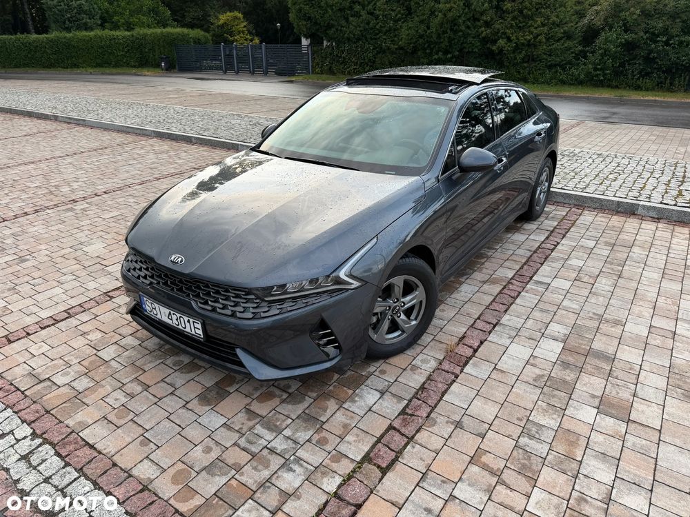 Kia K5 - 2