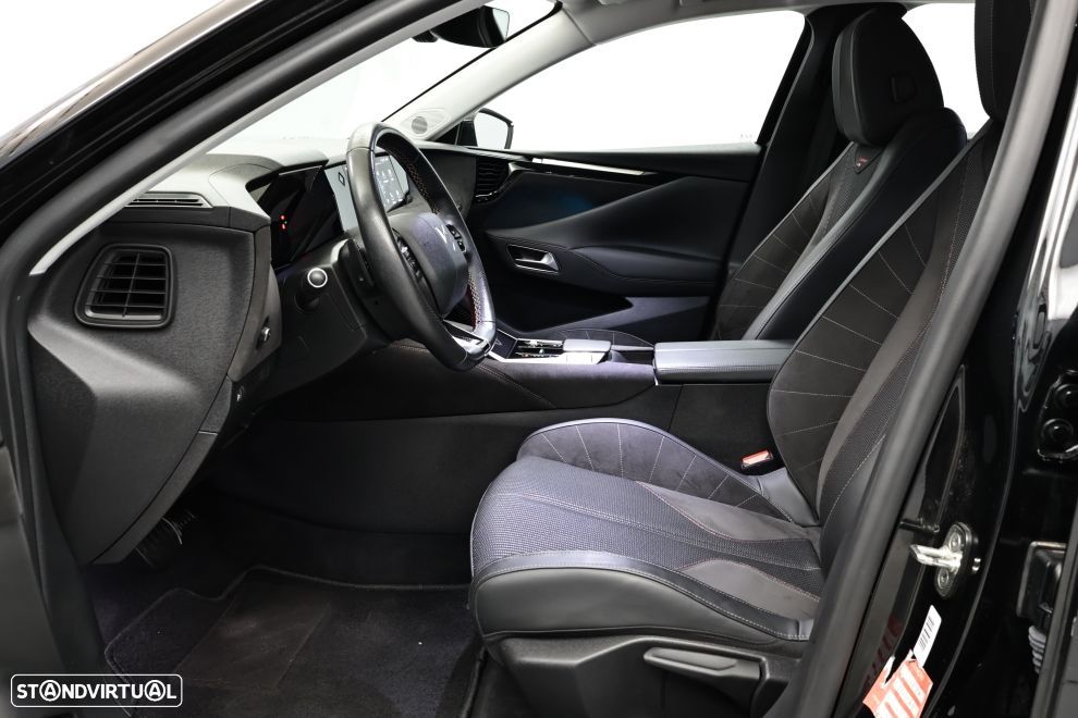 DS DS4 1.2 PureTech Performance Line EAT8 - 24