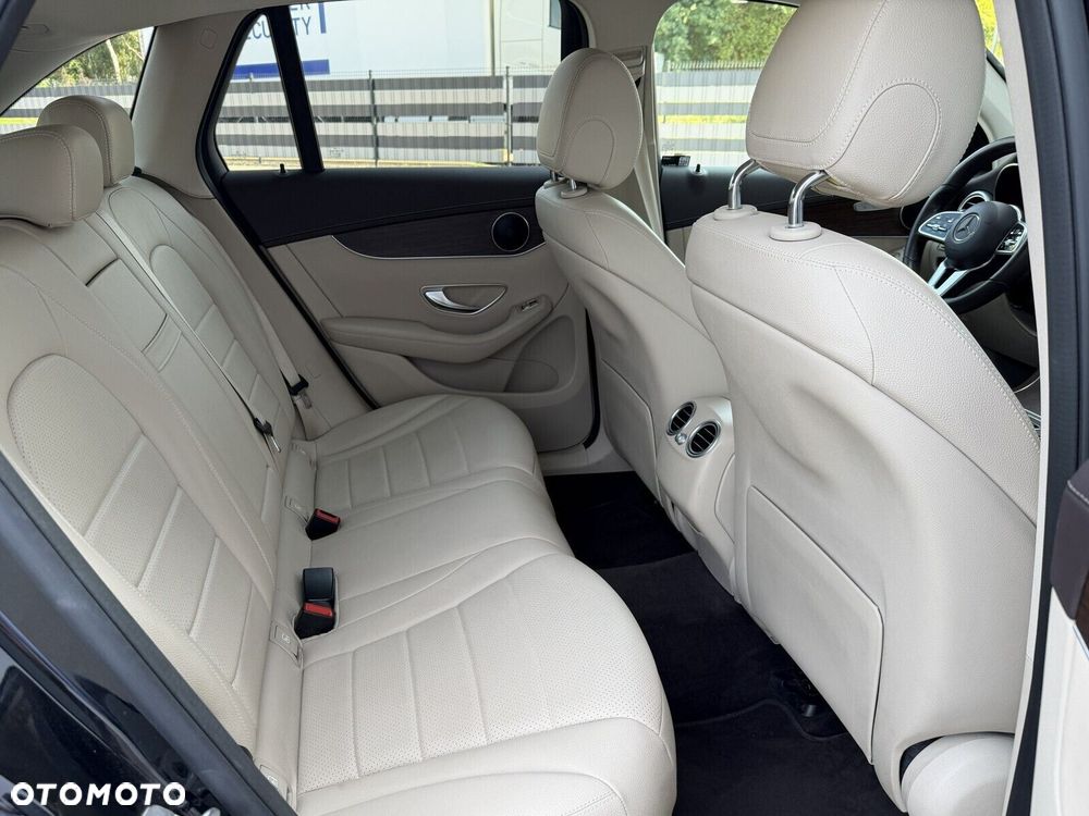 Mercedes-Benz GLC 200 d 4-Matic Business Edition - 21