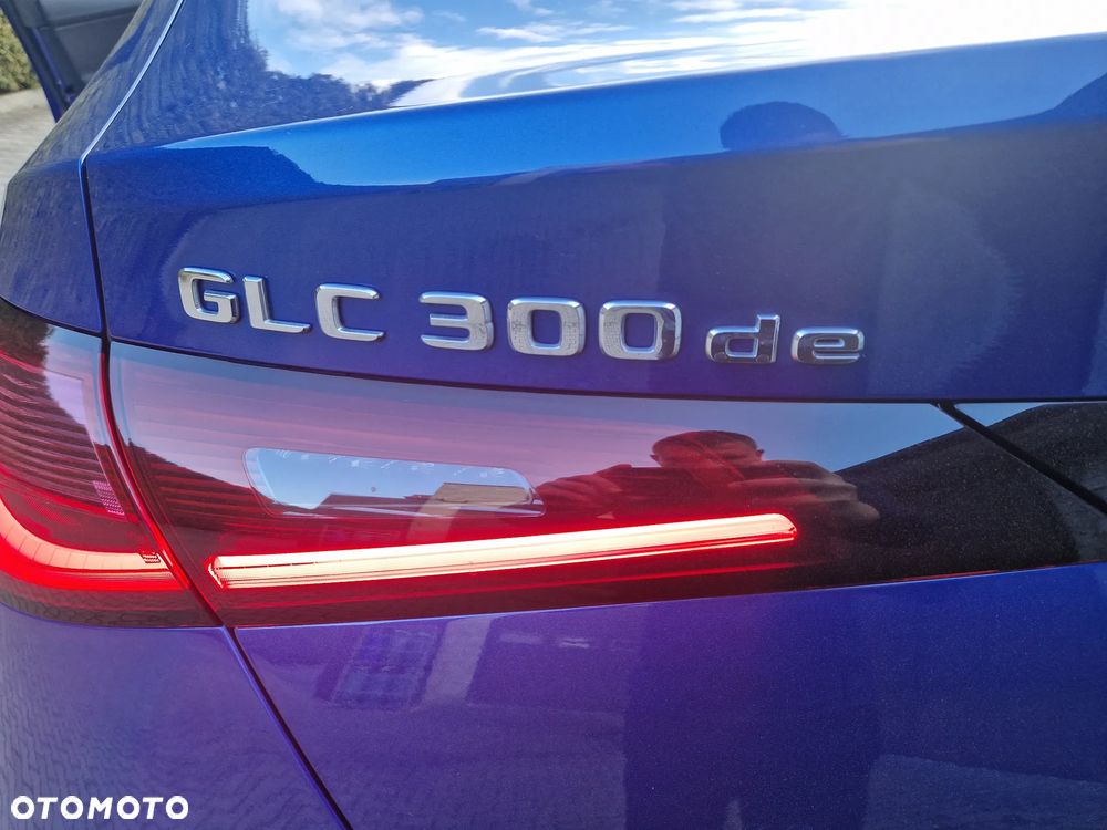 Mercedes-Benz GLC 300 de PHEV 4-Matic AMG Line - 29