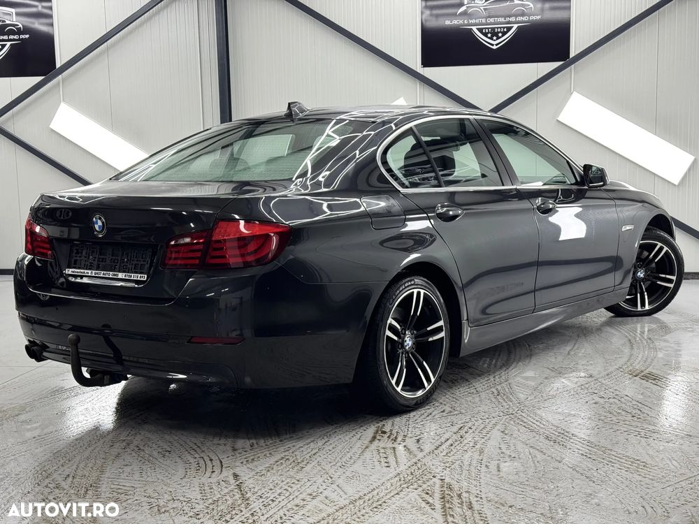 BMW Seria 5 520d Aut. - 14