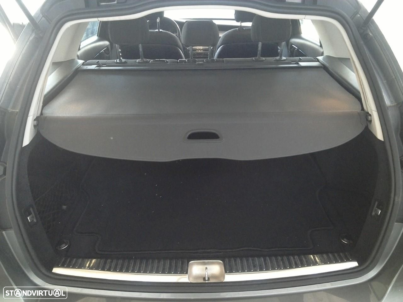 Mercedes-Benz C 200 - 7