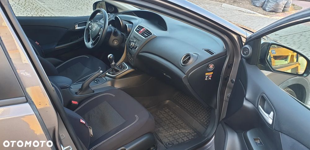 Honda Civic 1.8 Sport - 14
