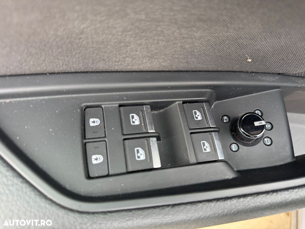 Audi e-tron 55 quattro advanced - 10