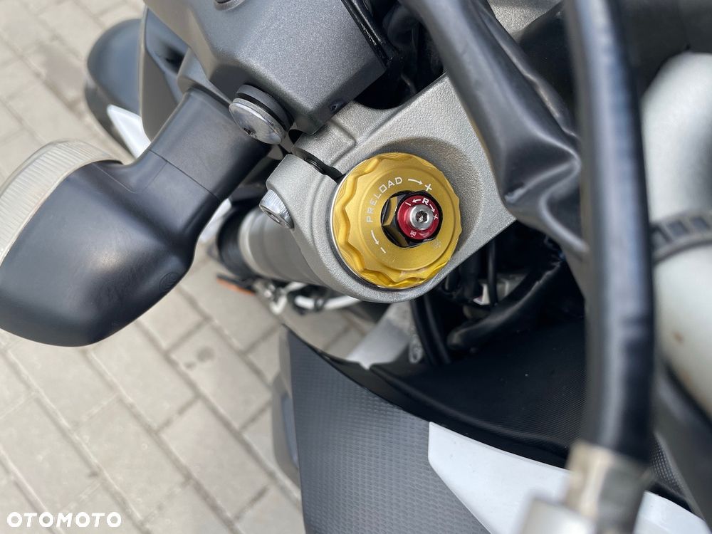 Yamaha MT - 18