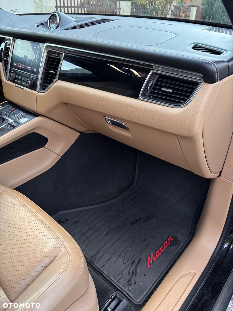 Porsche Macan Standard - 9