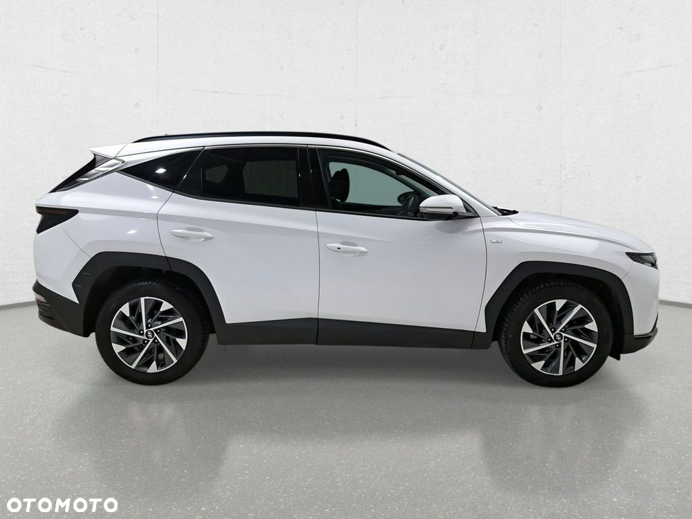 Hyundai Tucson - 8