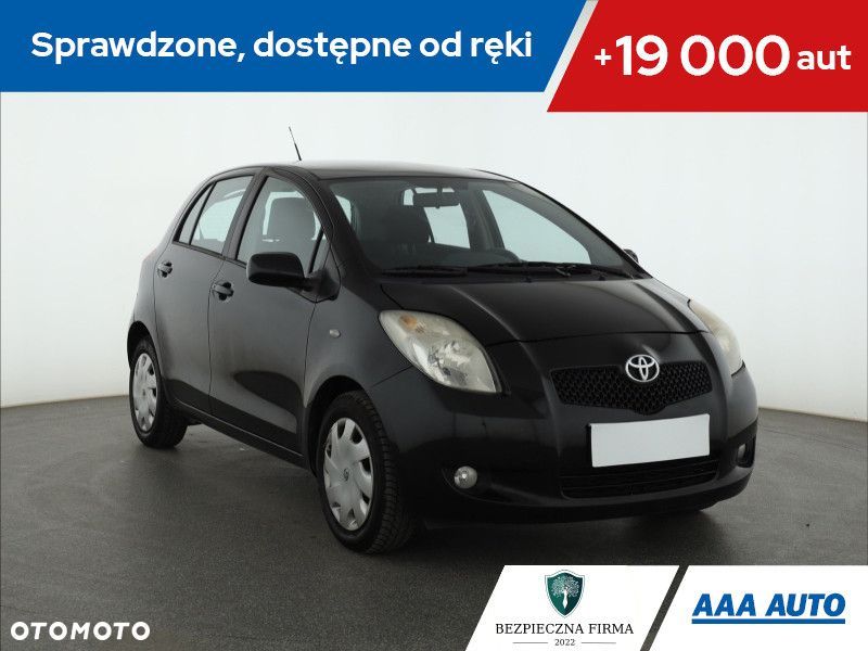 Toyota Yaris - 2