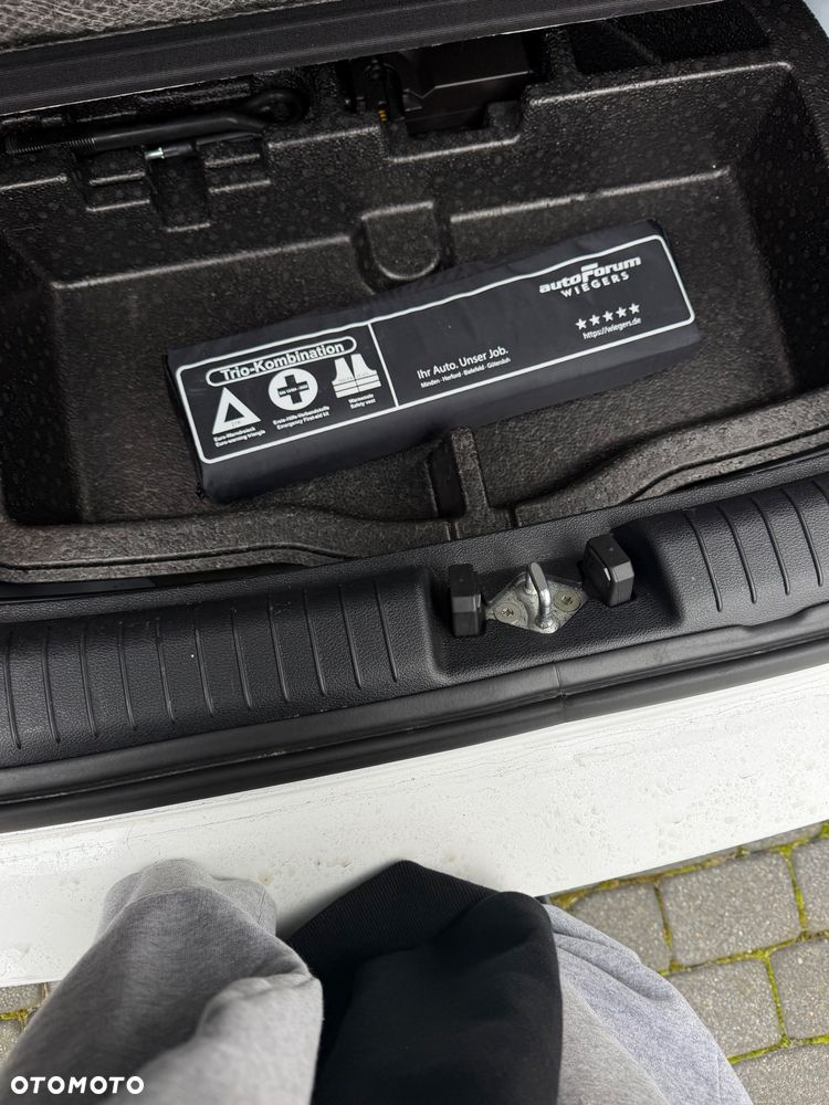Kia Ceed 1.6 T-GDI GT DCT - 11