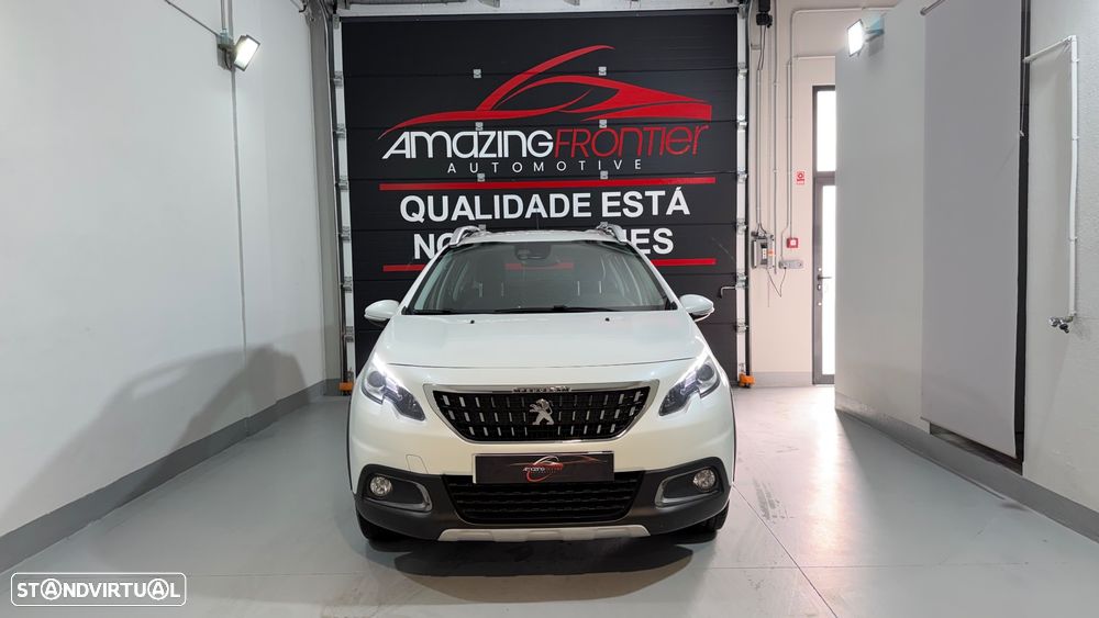 Peugeot 2008 1.2 PureTech Allure - 2