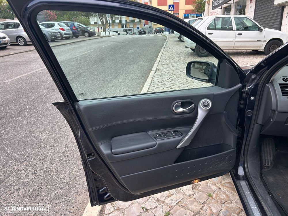 Renault Mégane Break 1.5 dCi Privilège - 9