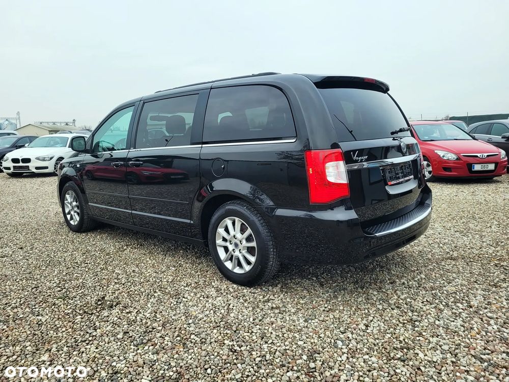 Lancia Voyager 2.8 CRD16v Gold - 9