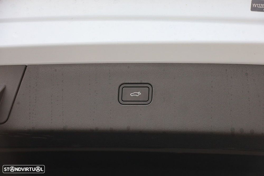 Volvo EX30 69 kWh Single Motor Extended Range Ultra - 6