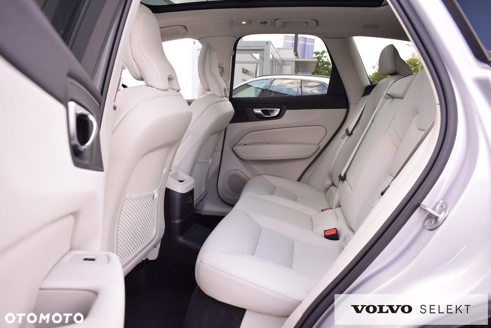 Volvo XC 60 - 23