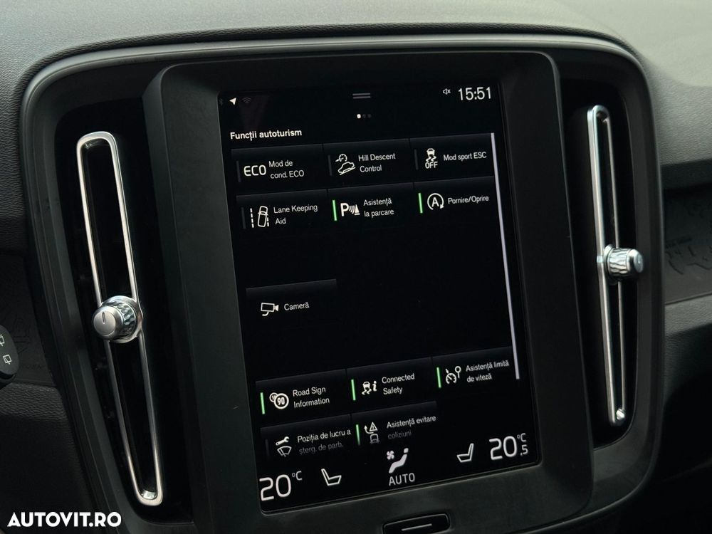 Volvo XC 40 - 18