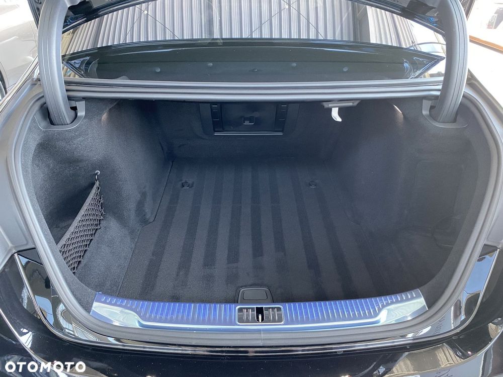 Mercedes-Benz Klasa S - 25