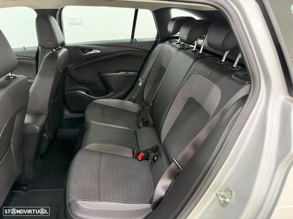 Opel Astra Sports Tourer 1.5 D Design & Tech S/S - 6