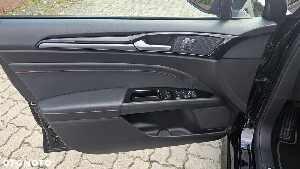 Ford Mondeo 2.0 EcoBlue ST-Line - 13