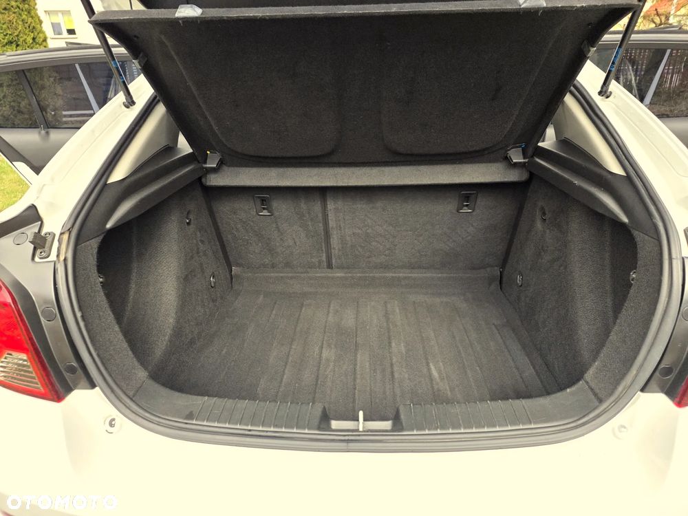 Chevrolet Cruze 1.7 D LT+ - 25