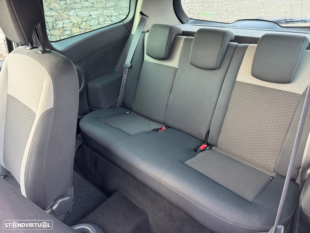 Renault Clio 1.2 16V GT - 12