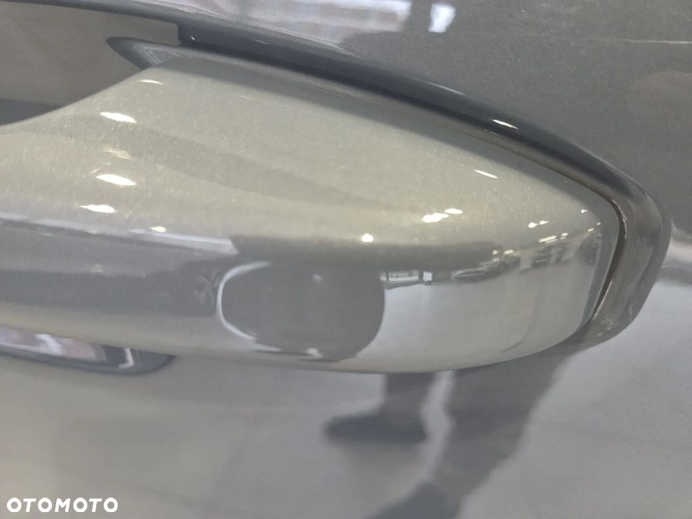 Volvo XC 40 T5 AWD R-Design - 25