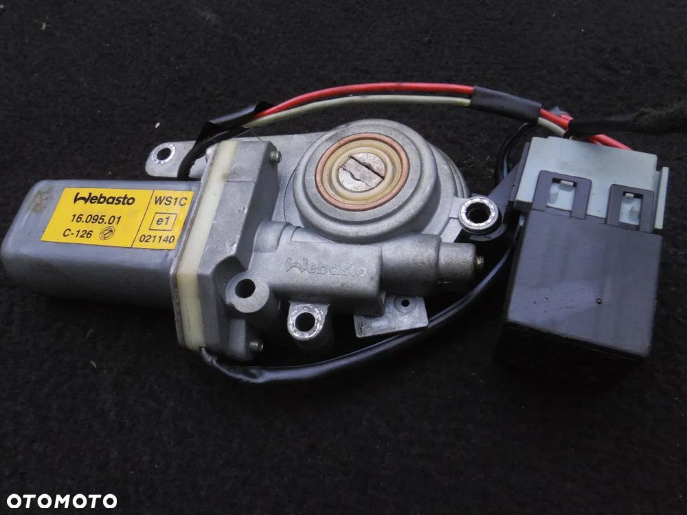 FIAT PUNTO II SILNIK SILNICZEK SZYBERDACHU WEBASTO 1609501 - 2