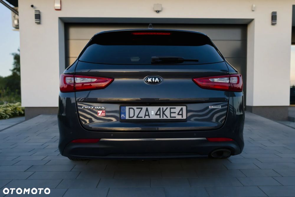 Kia Optima 2.0 L - 4