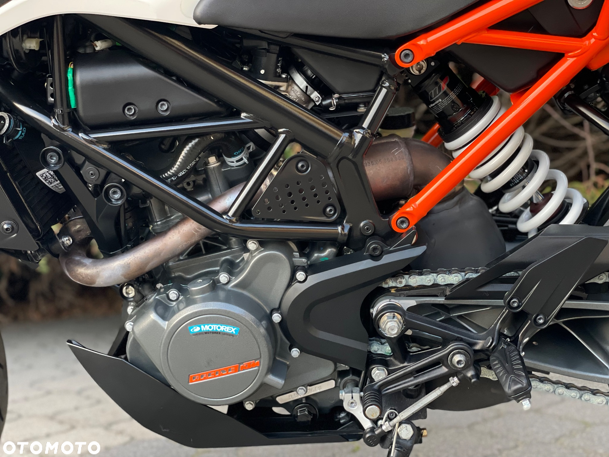 KTM Duke - 32