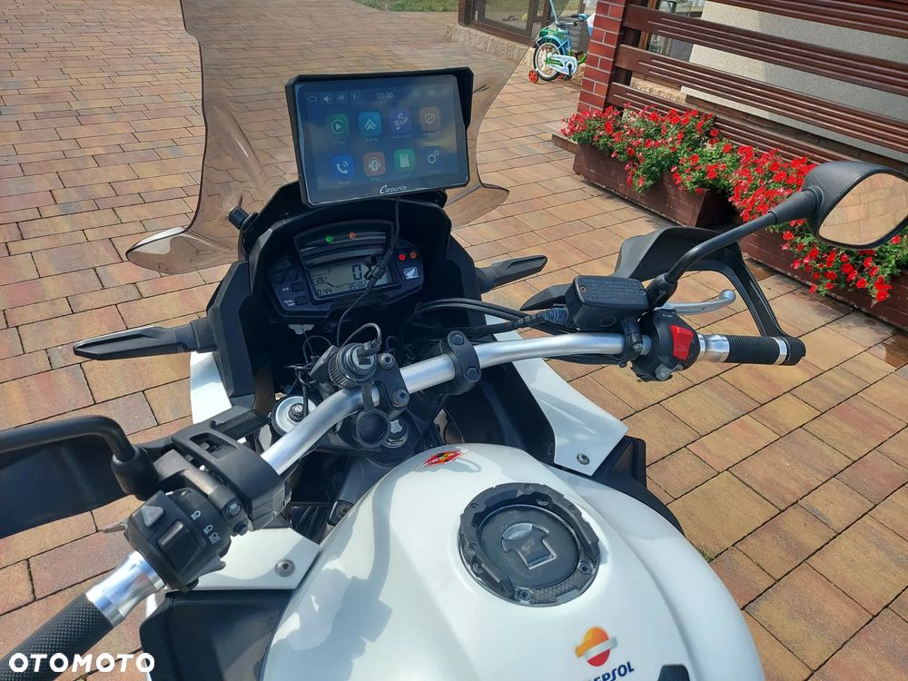 Honda VFR - 9