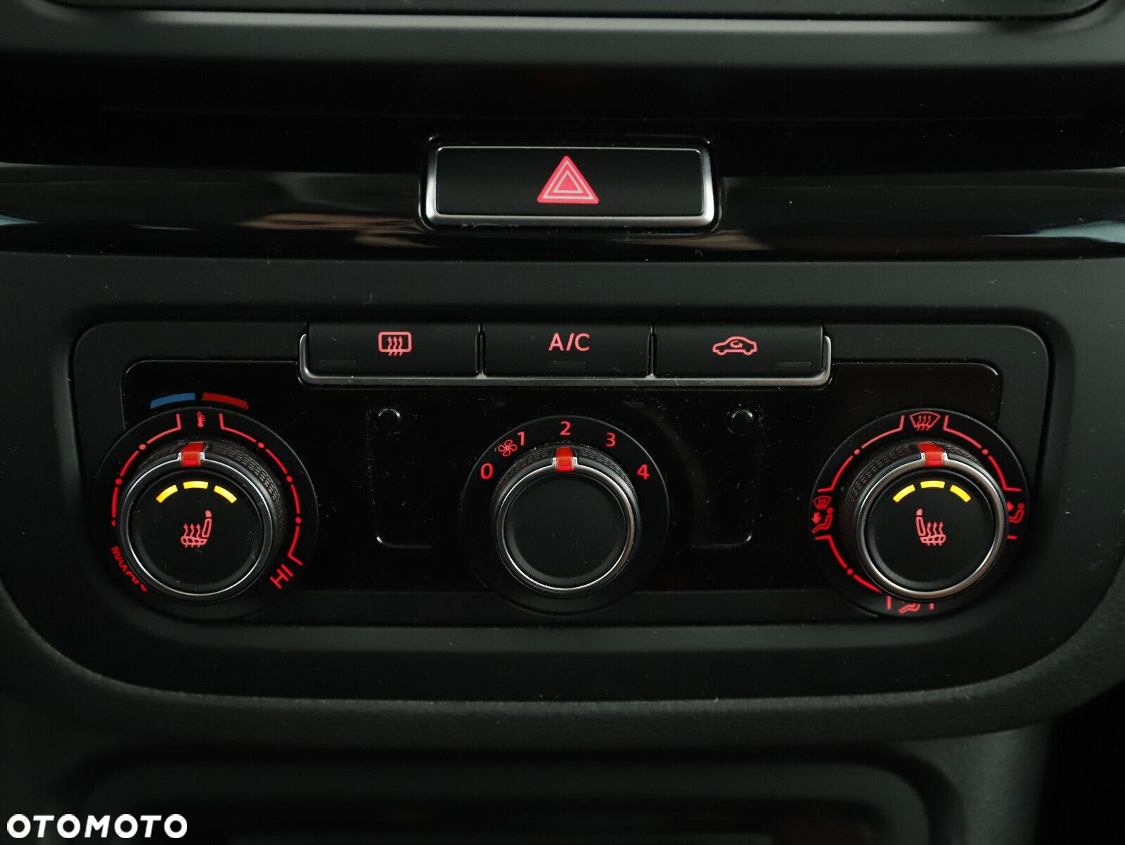 Volkswagen Sharan - 18