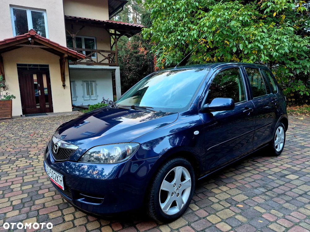 Mazda 2 - 1