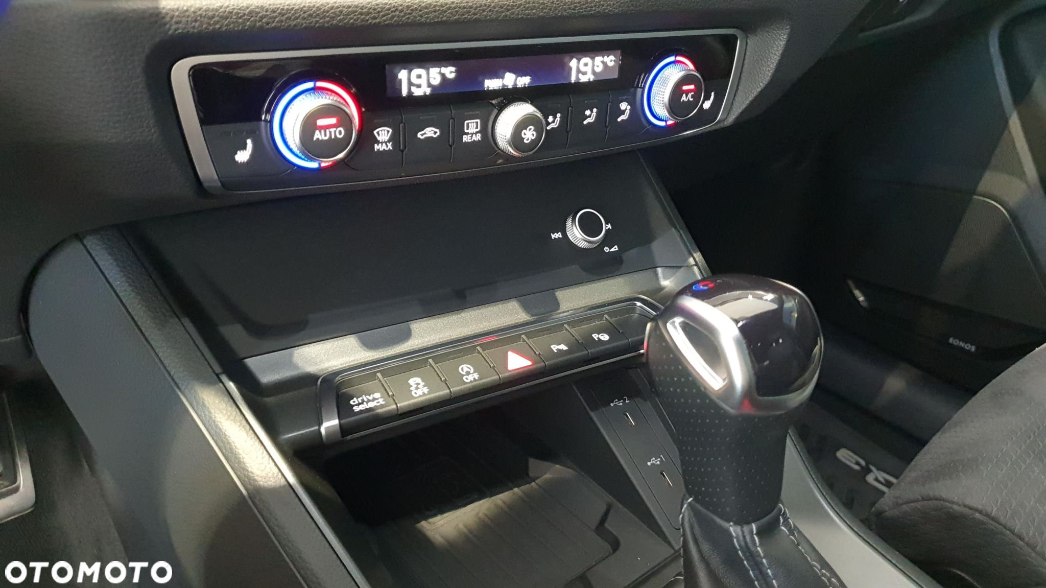 Audi Q3 45 TFSI Quattro S-Line S tronic - 27