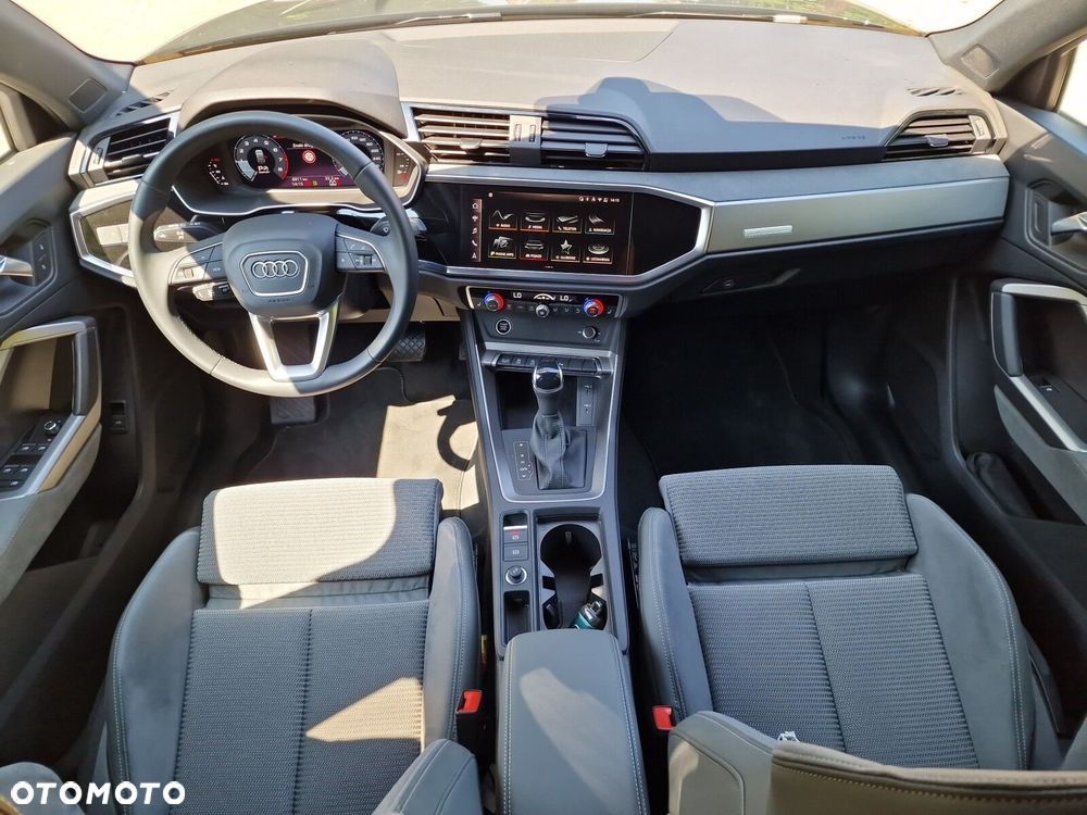 Audi Q3 35 TFSI mHEV S-Line S tronic - 23