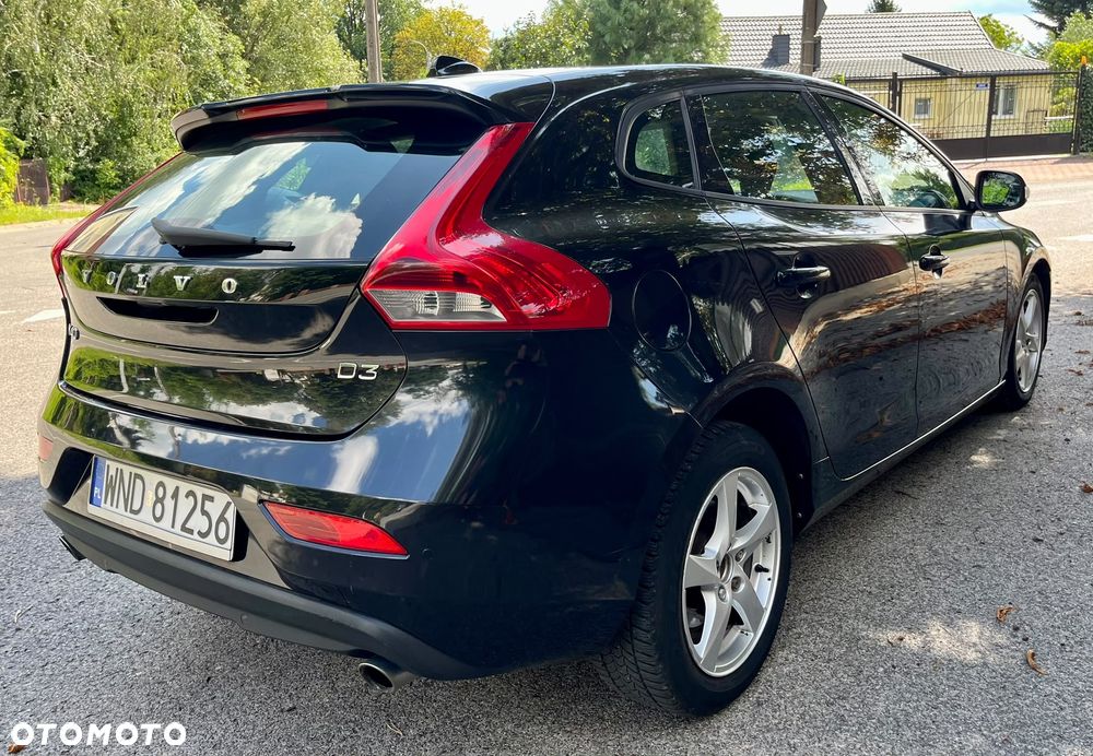 Volvo V40 D3 Base - 13