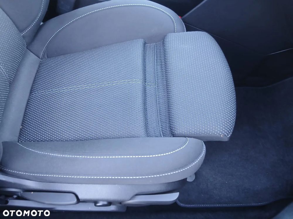 Opel Astra 1.4 Turbo Cosmo - 32