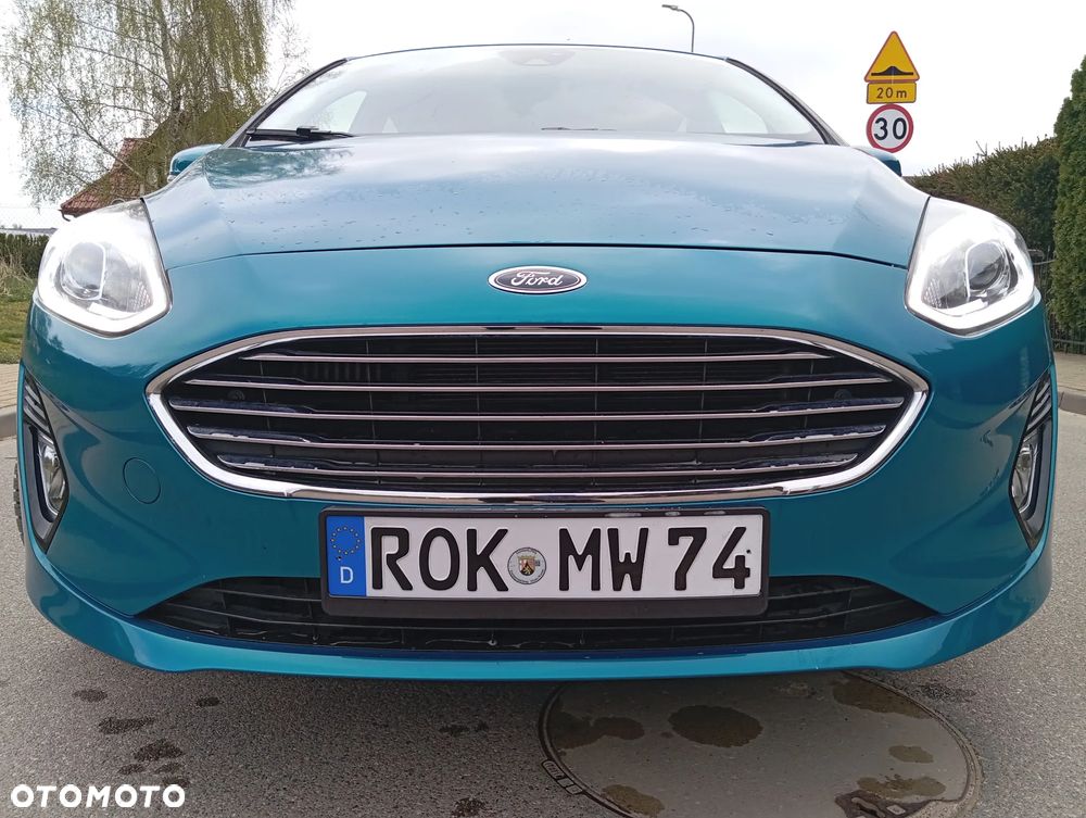 Ford Fiesta 1.0 EcoBoost Hybrid S&S TITANIUM - 22