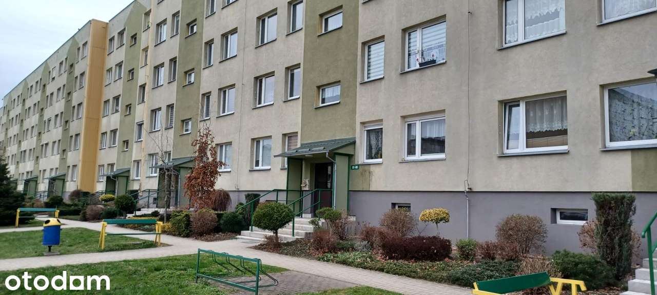 Do sprzedania 2 pokojowe mieszkanie na oś. 25 Lecia w Bielawie