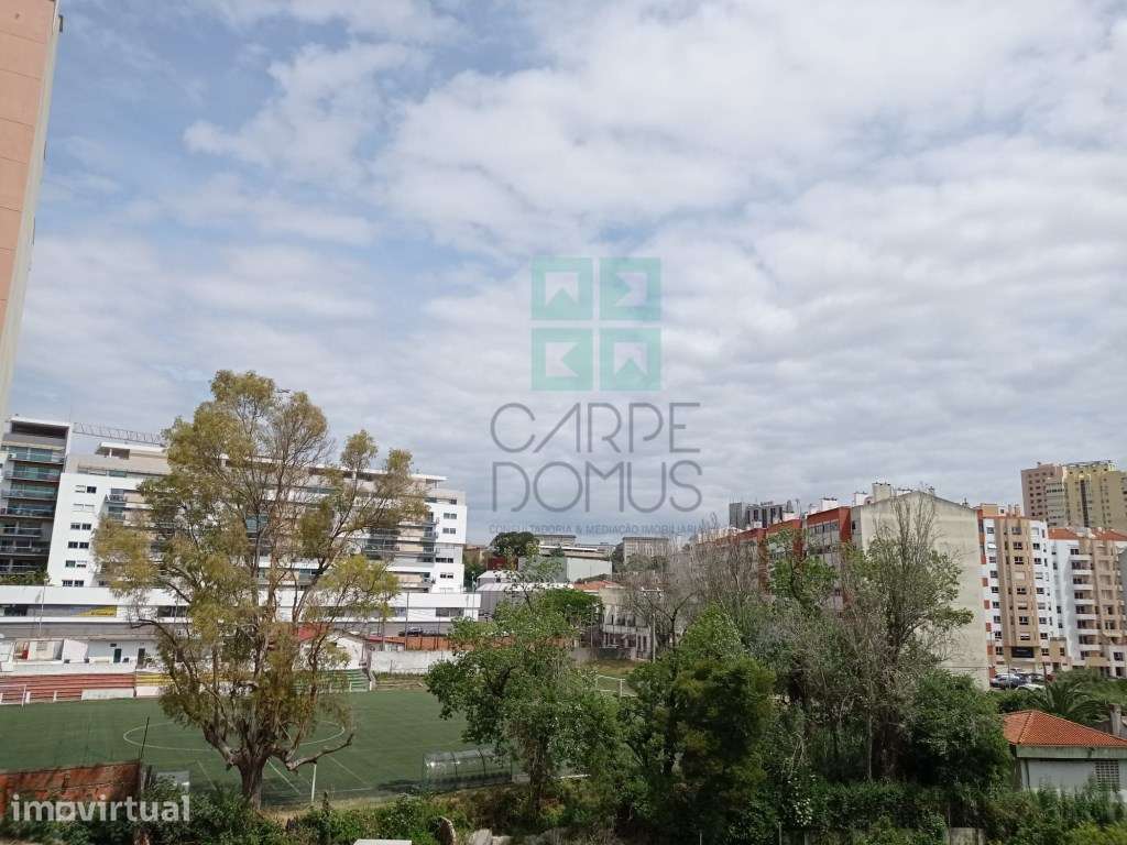 Apartamento T3 - renovado, c/ estacionamento, nas Laranjeiras / Est... - Grande imagem: 4/31