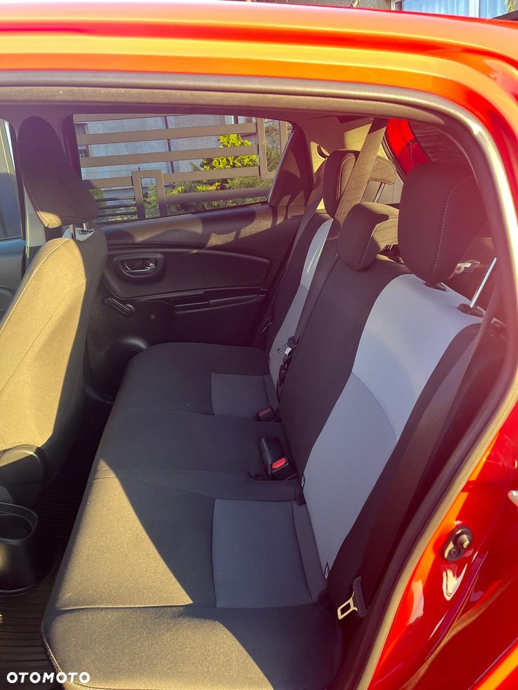 Toyota Yaris - 7