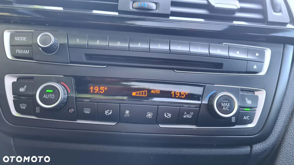 BMW Seria 3 335i Edition Exclusive - 20
